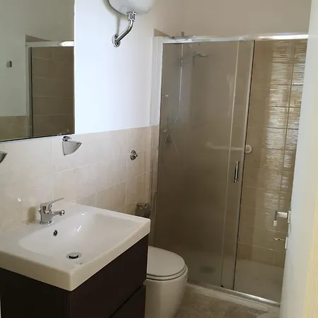 Flora Homestay szállás Leporano